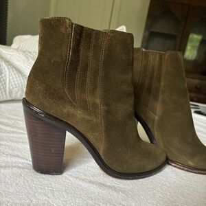 Joie olive green stacked heel ankle boots, size 39.5